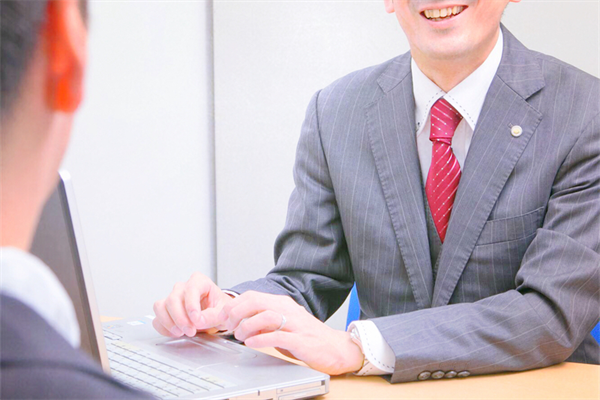 営業マン